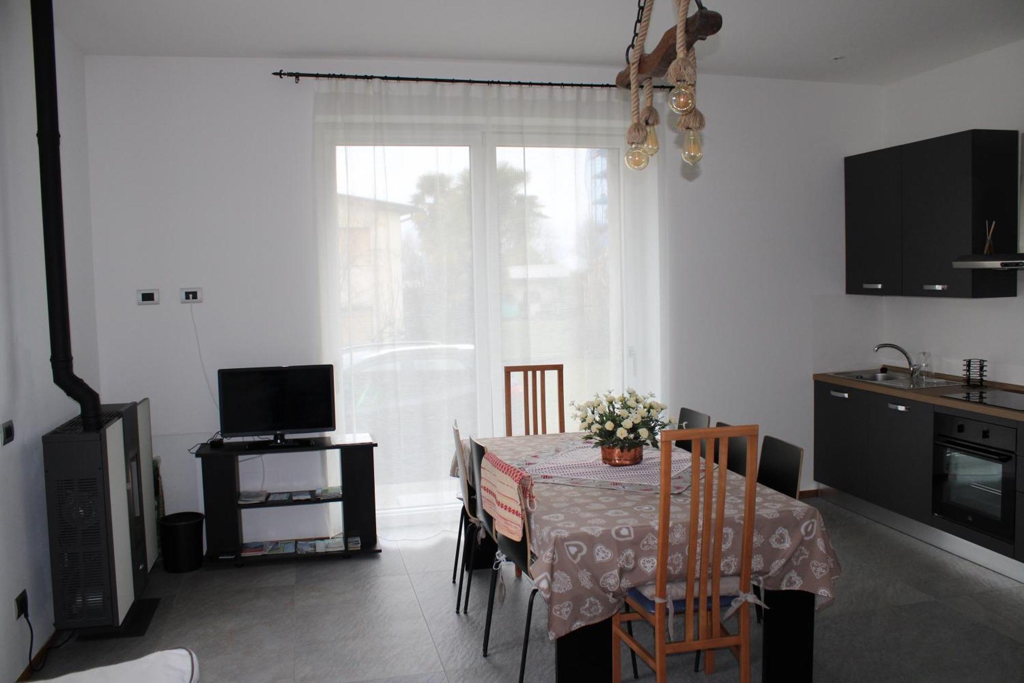 Holiday home Casa Silvia Germignaga